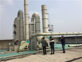 鑫藍(lán)環(huán)保廢氣處理系統(tǒng) 鑫藍(lán)環(huán)保廢氣處理系統(tǒng)