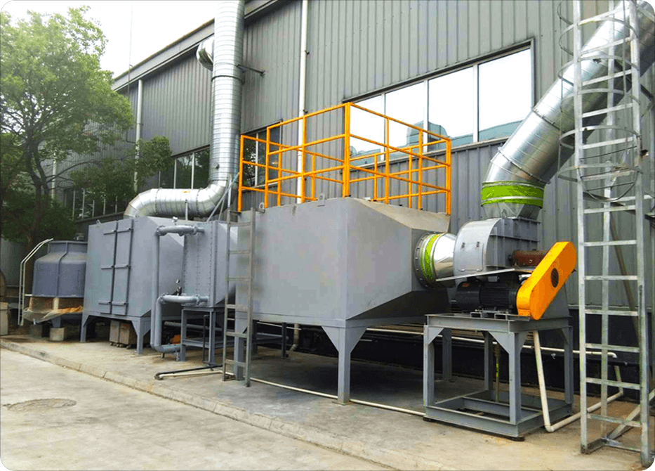 噴漆廢氣處理:干式過濾器+冷凝器+活性炭吸附 噴漆廢氣處理:干式過濾器+冷凝器+活性炭吸附